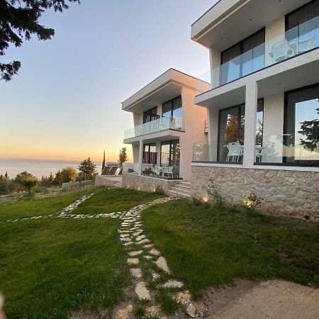 Summer Wine Boutique Hotel Dhërmi Eksteriør billede