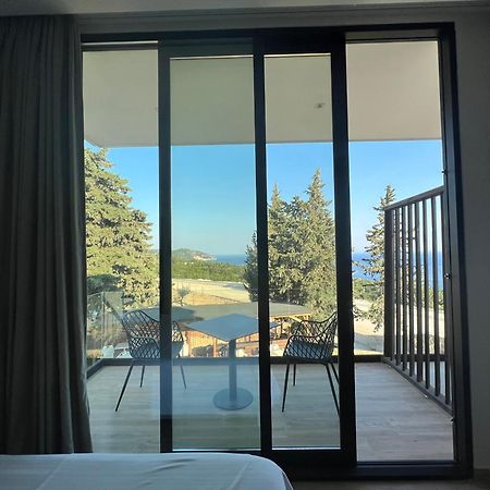 Summer Wine Boutique Hotel Dhërmi Eksteriør billede