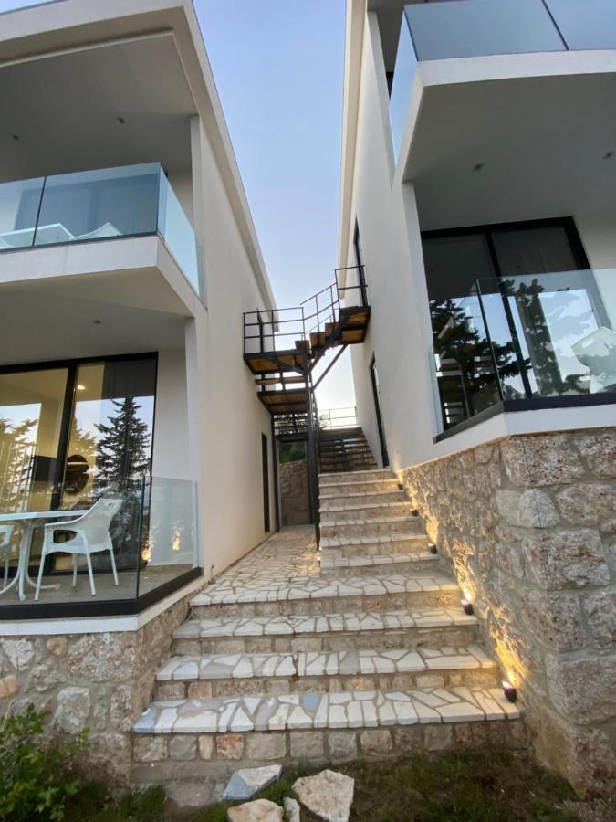 Summer Wine Boutique Hotel Dhërmi Eksteriør billede