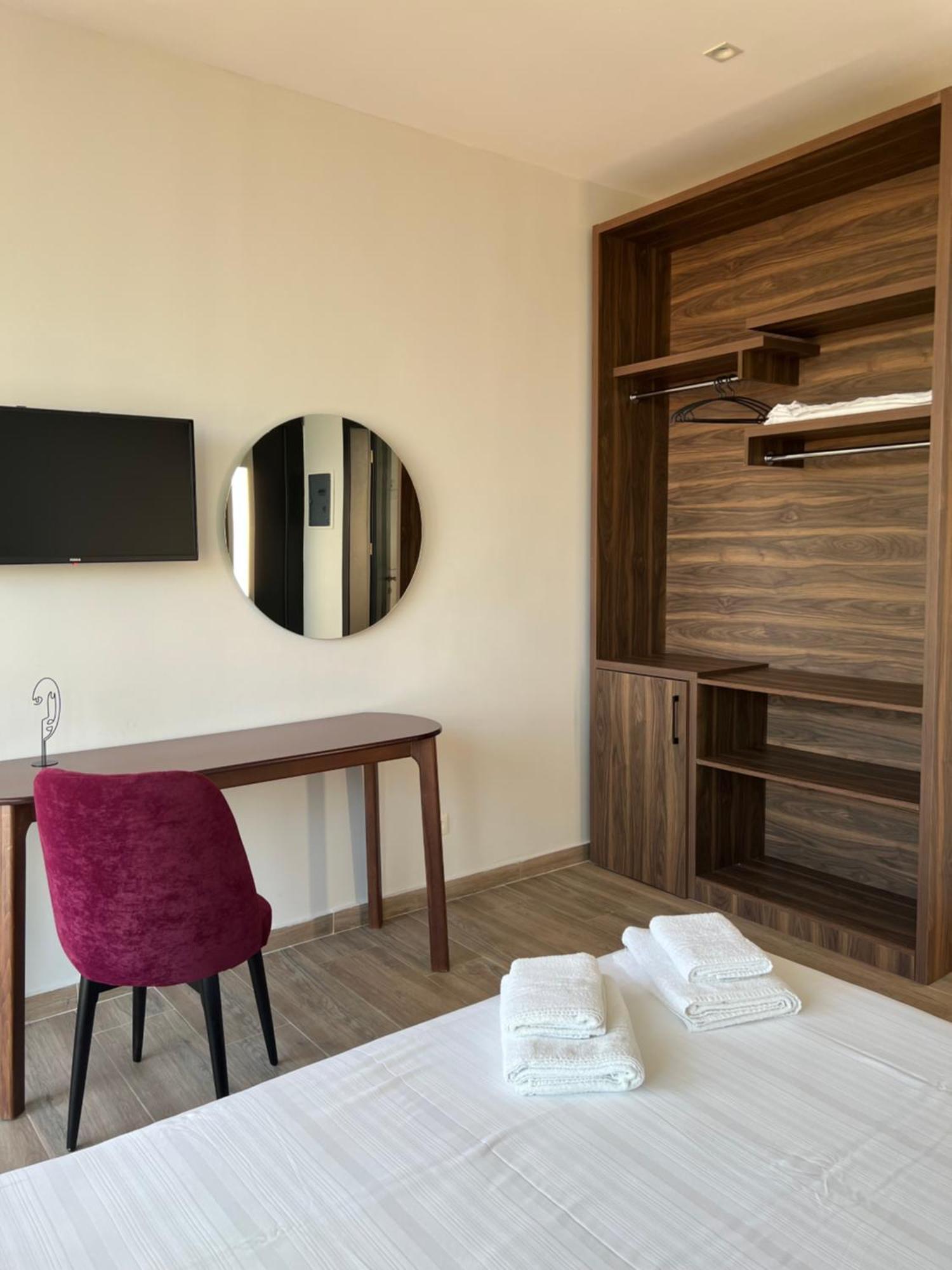 Summer Wine Boutique Hotel Dhërmi Eksteriør billede